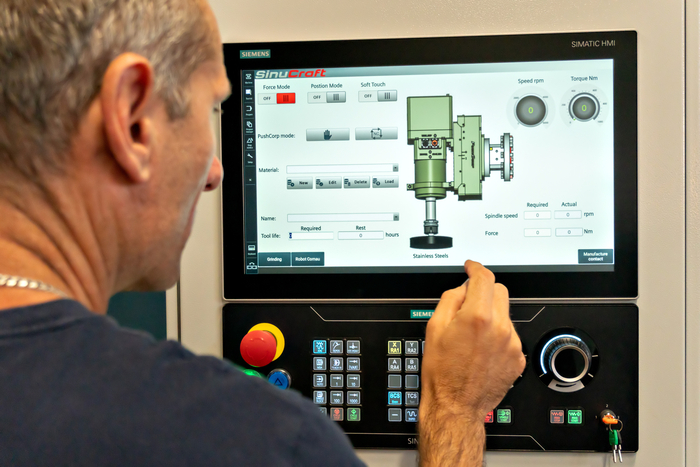 Offline programování rogotických pracovišť od AXIOM TECH